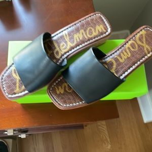 Sam Edelman Valery Wedge size 10